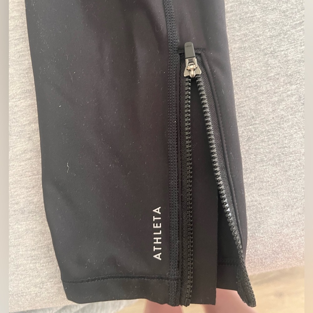 Athleta Ultimate Run 7/8 Tight Legging - Picture 6 of 6